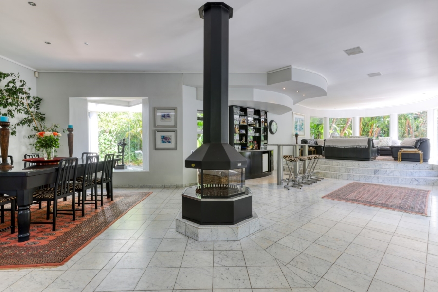 3 Bedroom Property for Sale in Constantia Western Cape